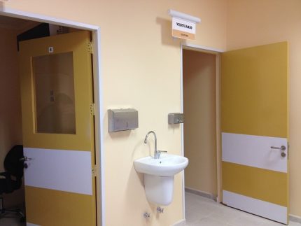 Puertas y marcos plomados